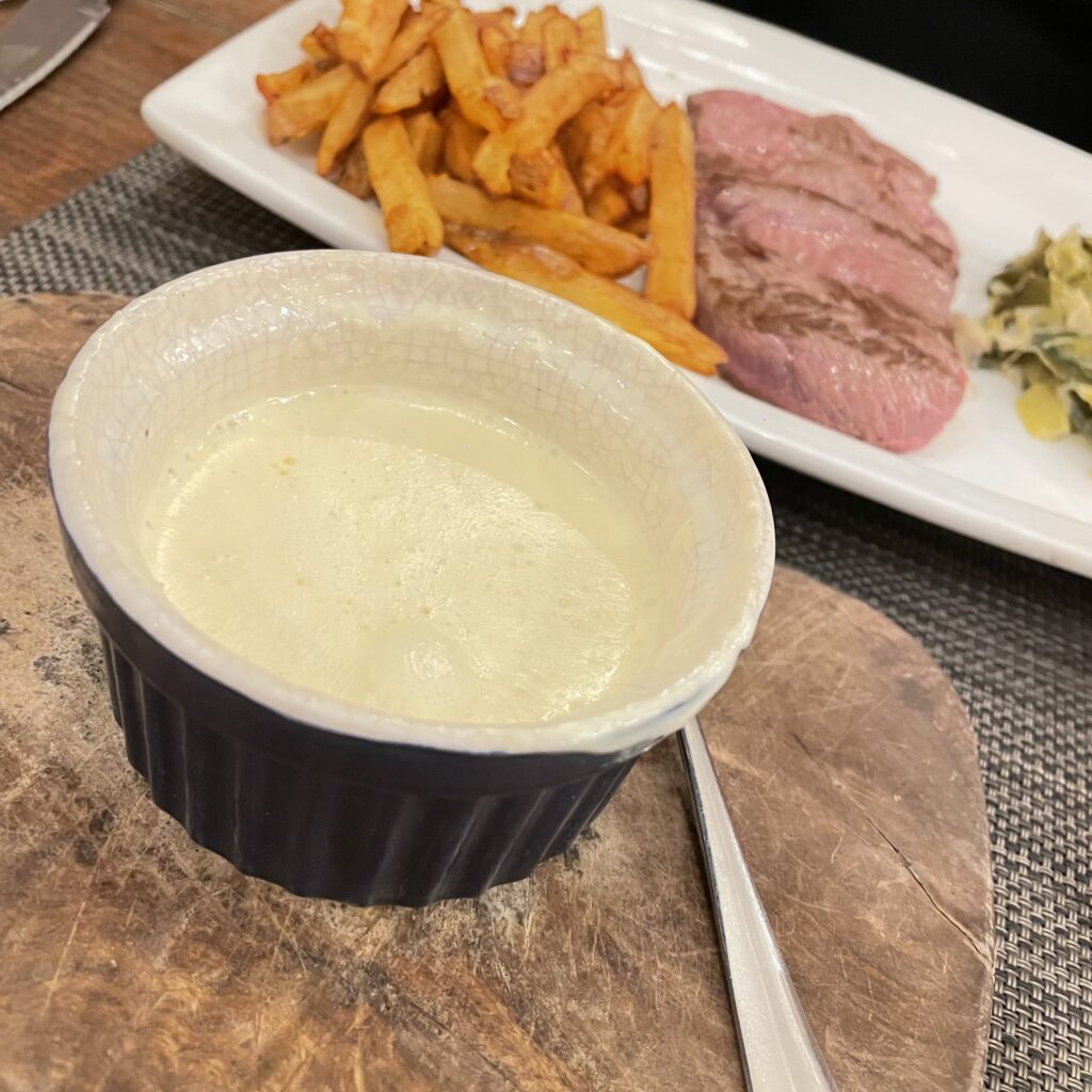 Au Ptit Gouter Chavignol bavette sauce crottin de Chavignol