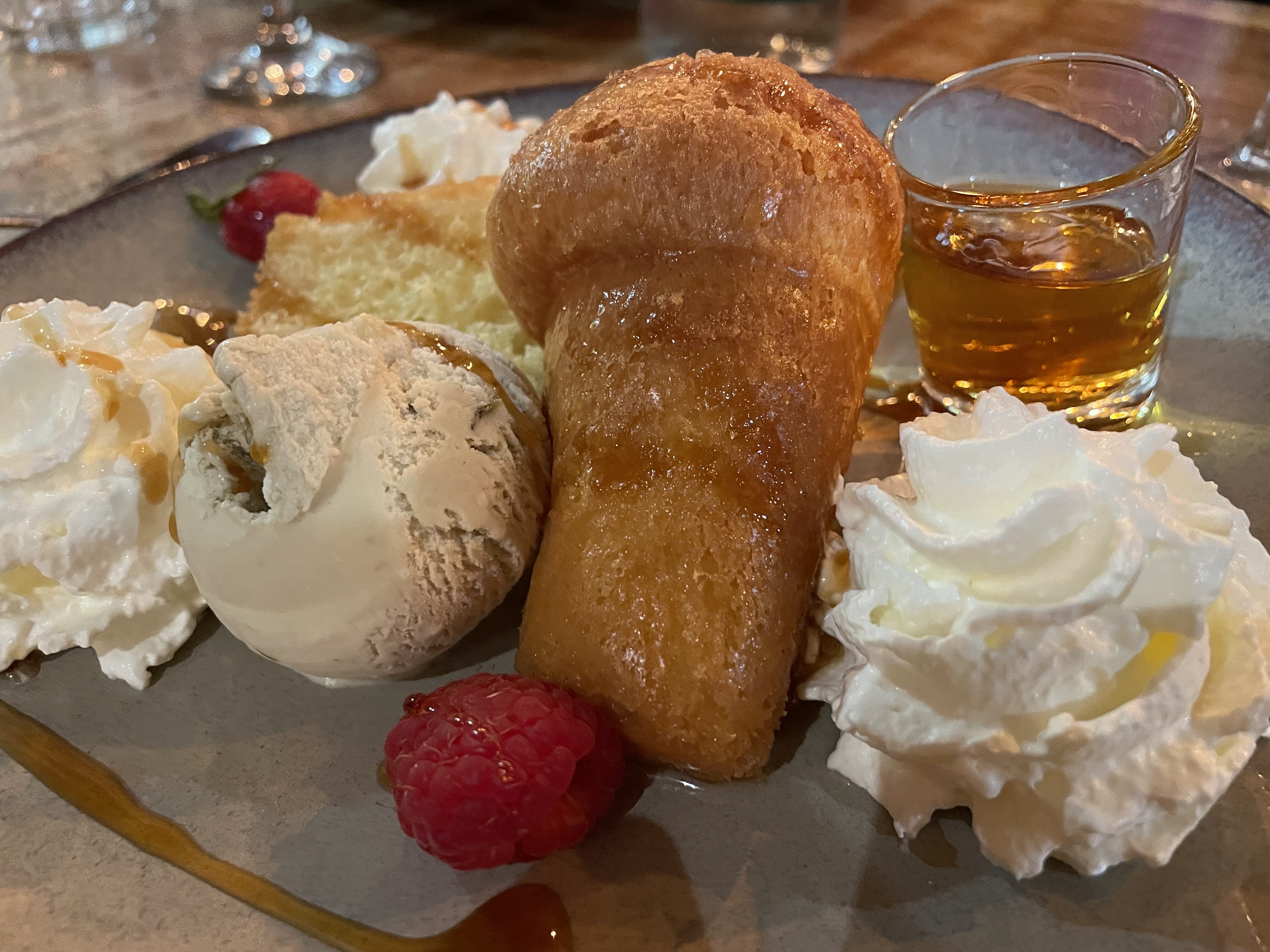 Baba au rhum le Saint-Pierre Sète